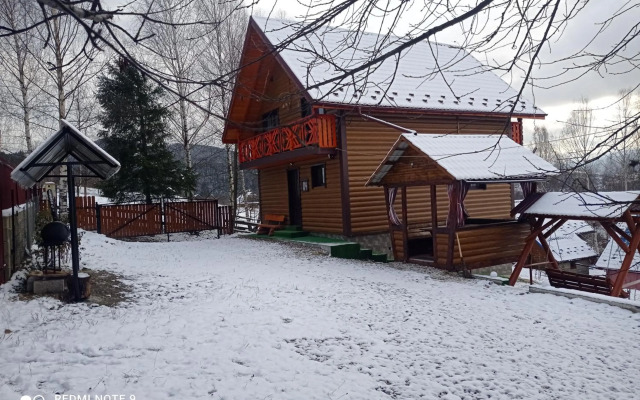 Сімейний котедж КРАЄВИД