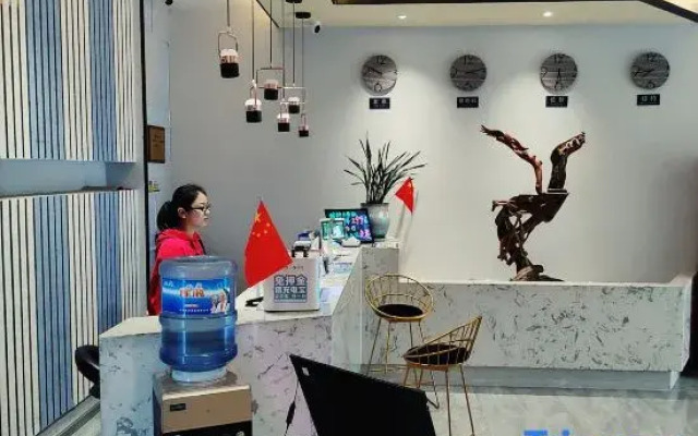 Xinzheng Meilai Boutique Hotel (Xiaoqiao Subway Station)