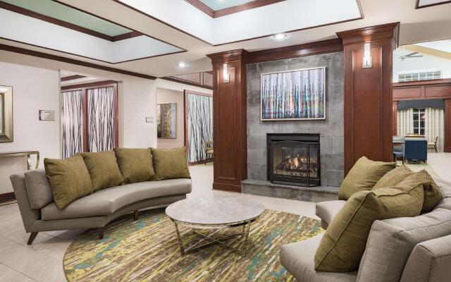 Homewood Suites by Hilton Holyoke-Springfield/North