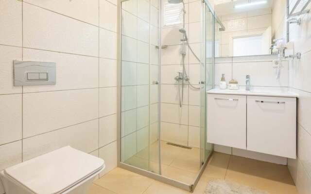 Seafront Flat With Breathtaking Sea View in Bodrum