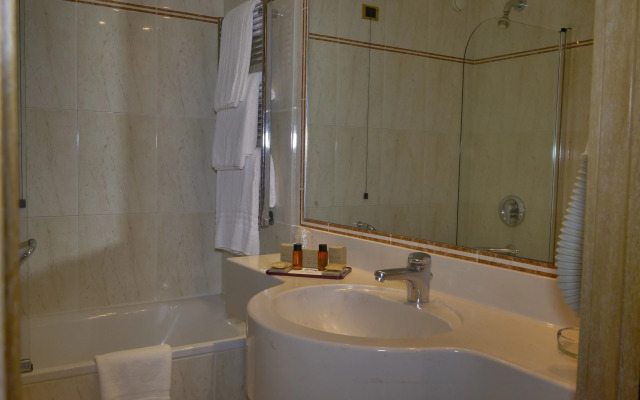 501 Hotel