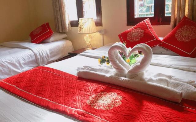 Soutikone Place House 2