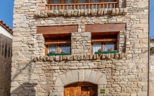 House With 5 Bedrooms in Argençola, With Wonderful Mountain View, Priv