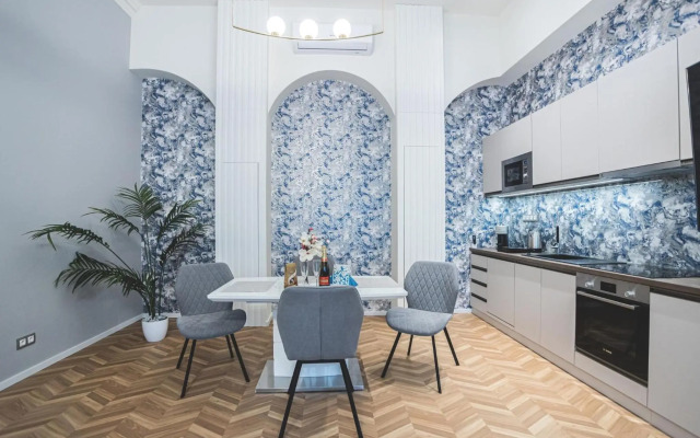 Luxury Gold 2 bedroom apartment