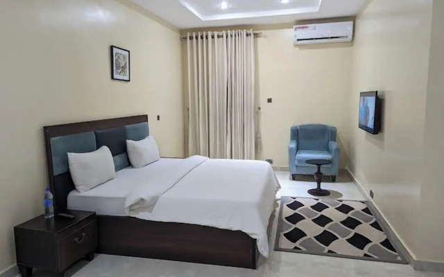 Sow Luxury Apartment