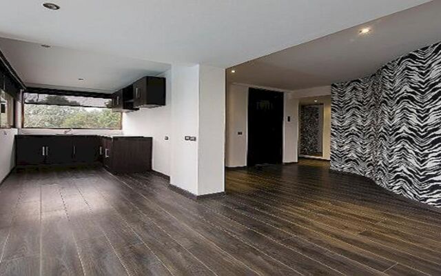 Suites Meson del Cid