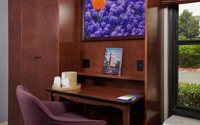 Hampton Inn Clemson-University Area