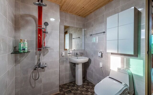 Haedoji Hwangto Town