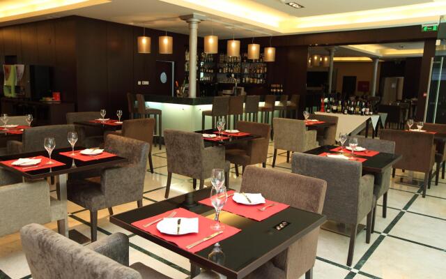 TURIM Restauradores Hotel