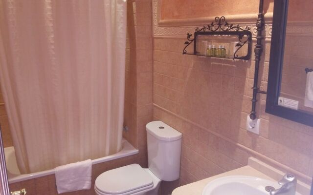 Hotel Vega De Cazalla