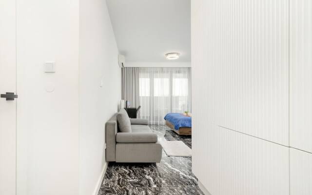 Elegant Studio in Kraków by Renters