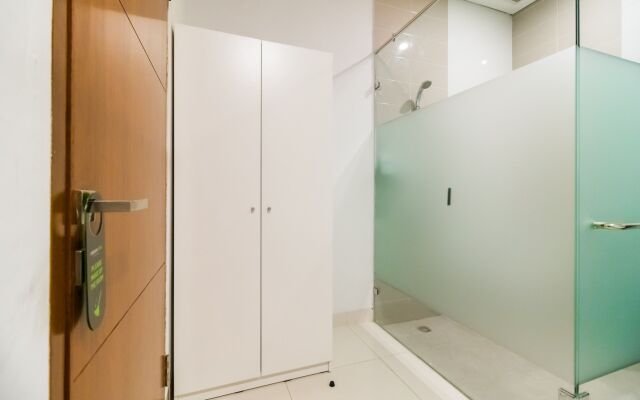 Urbanview Hotel Casa Kota Mangga Besar