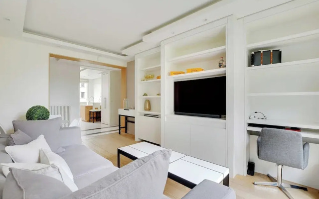 Charming Appt With A/c- 1bd/2p - Tour Eiffel