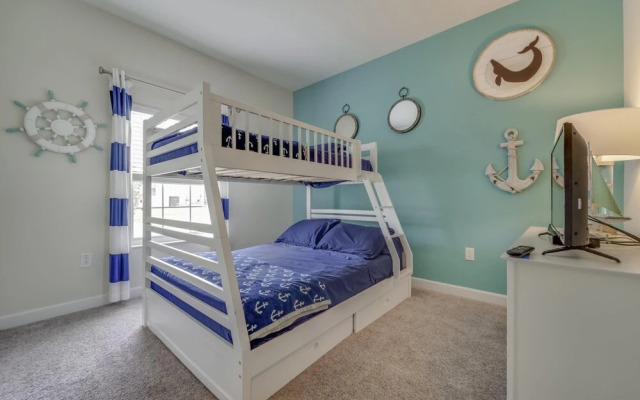 Champions Gate Resort - Modern Furnishings