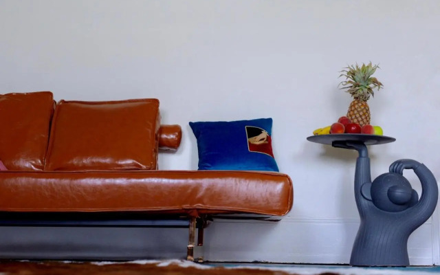 Lotus Gogh Apartment