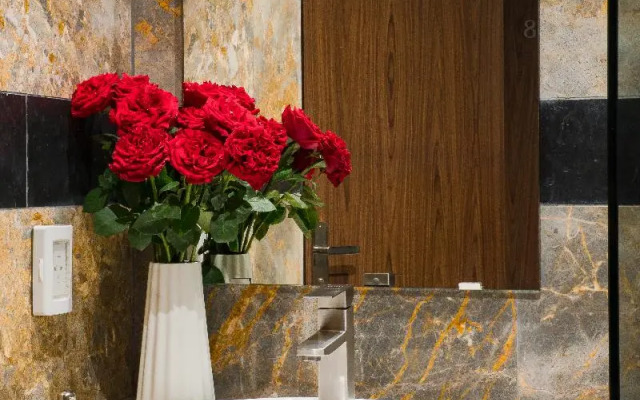 Phu Thang Grand Hotel