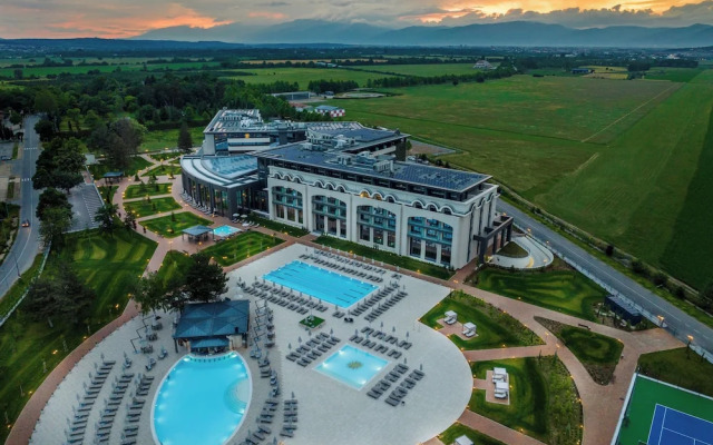 Kings Valley Medical & Spa Hotel