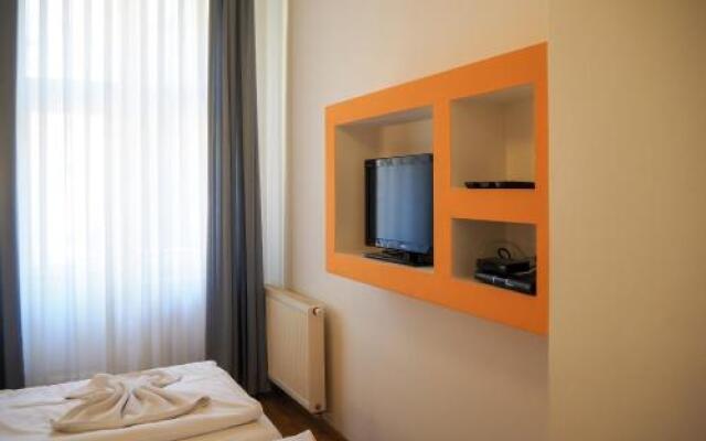Zatecka 4 Old Town Apartment