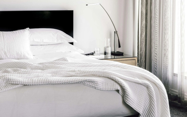 The Como Melbourne by Accor – Guest Rooms – Melbourne