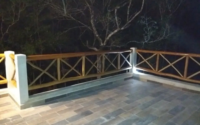 Tooj Cheel Lodge Tulum