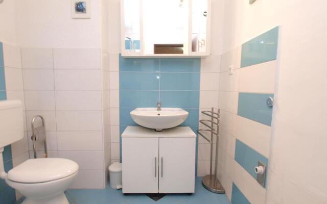 Apartments Blue 611