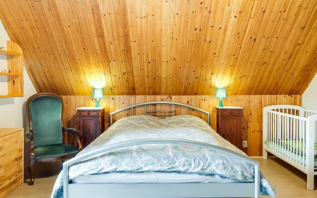 Tranquil Holiday Home with Private Garden in Ardennes