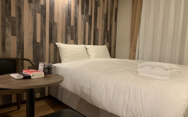 Mr.KINJO in Sky Harbor