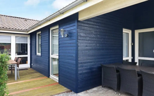8 Person Holiday Home in Skals