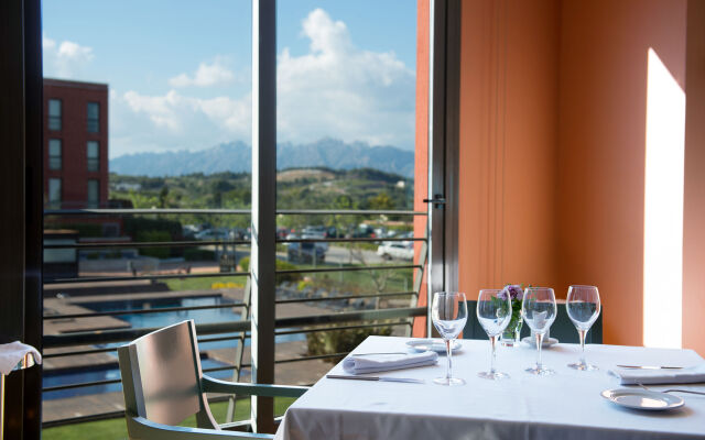 Отель Dolce by Wyndham Barcelona Resort