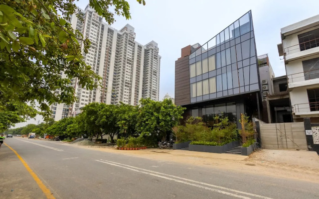 Saltstayz Autograph Advant & Sector 144