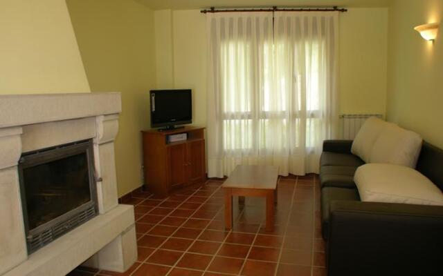 Apartamentos Puente La Molina