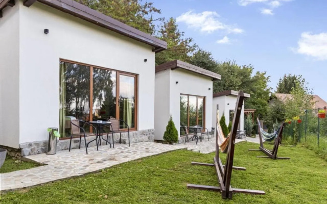 Silver Bungalow