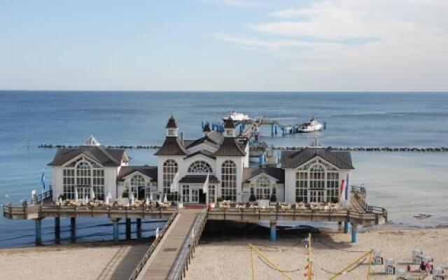 First F645 Wohnung 45 View