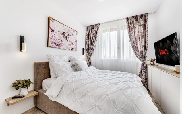 ARI Turquoise Apartment near Atrium Mall (ARED)