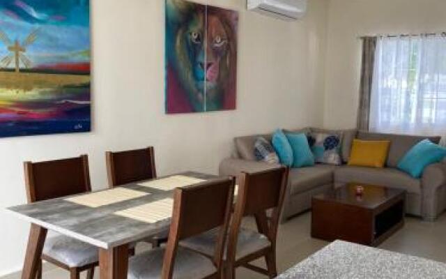 Cozy Family Vacation Home near the beach!