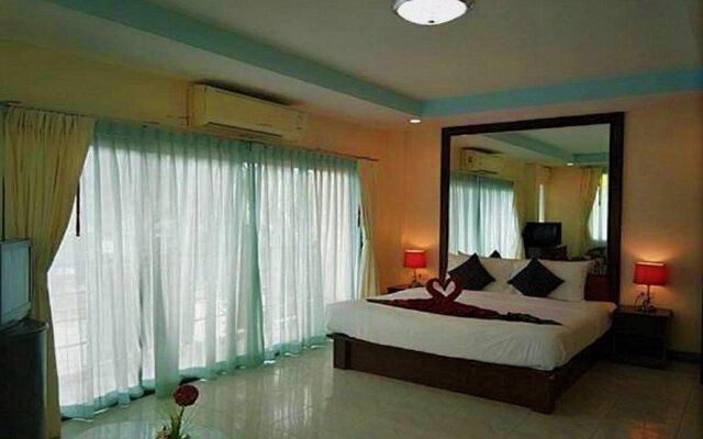 Baan Havaree Resort