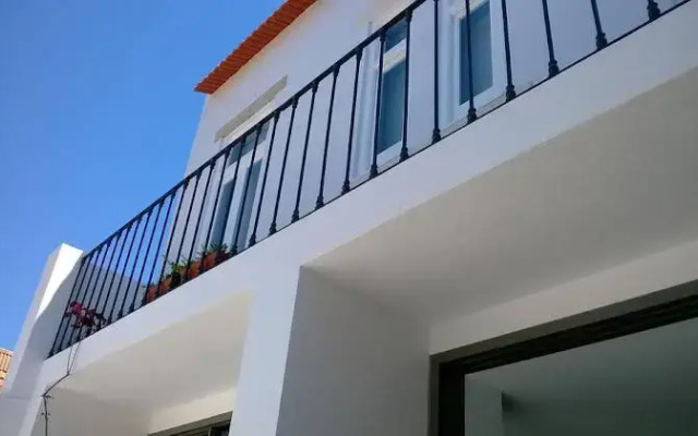 Trafaria Beach Apartments