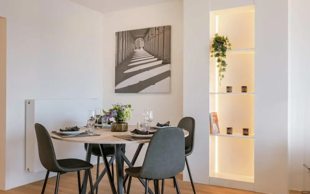 Trendy Apartment for 4 at 200m From the Coastline