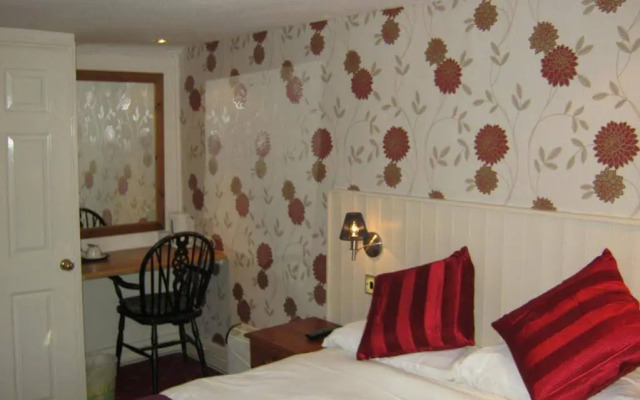 Red Lion Hotel