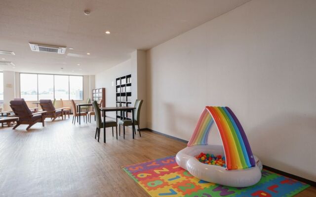 Rycom Family Resort Hotel