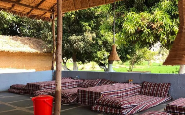 Sunrise Guest House & Restaurant