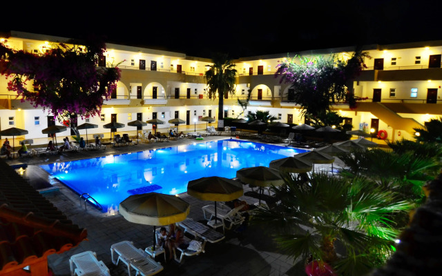 Euroxenia Marathon Hotel