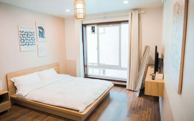 Aimee House - Pham Hong Thai