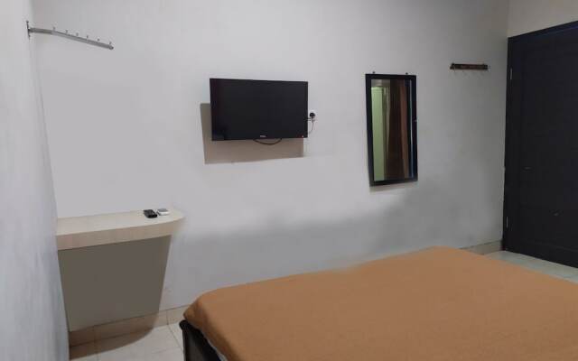 OYO 2654 Yulia Guesthouse Near Kopi Bajawa Flores NTT Tebet