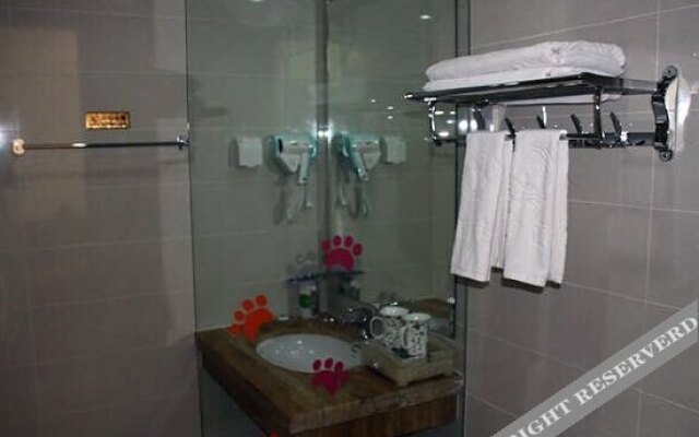 Weiqian Business Chain Hotel