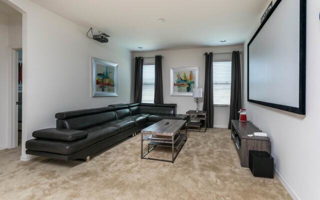 Solterra - 6005 Broad Oak Drive