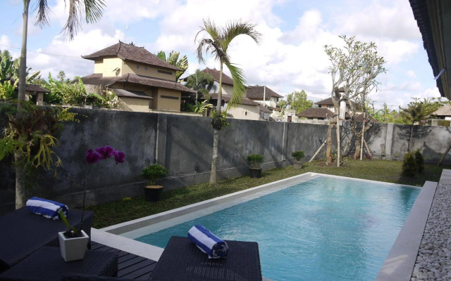 Rumah Dadong