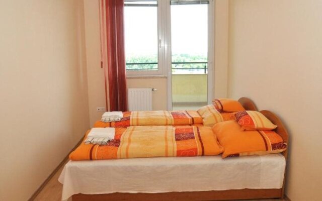 Tisza Palota Apartmanok