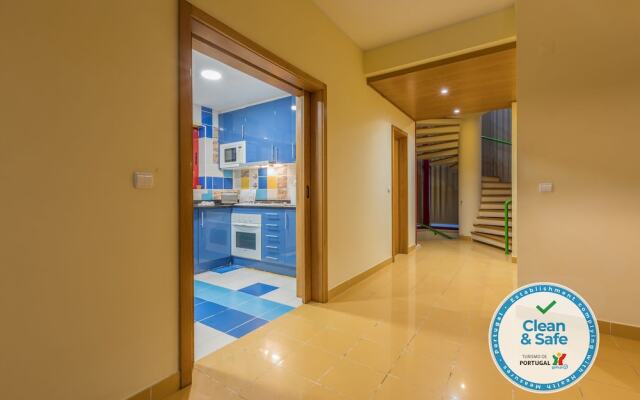 Villa With Private Pool, Garden, Terrace and Marina View