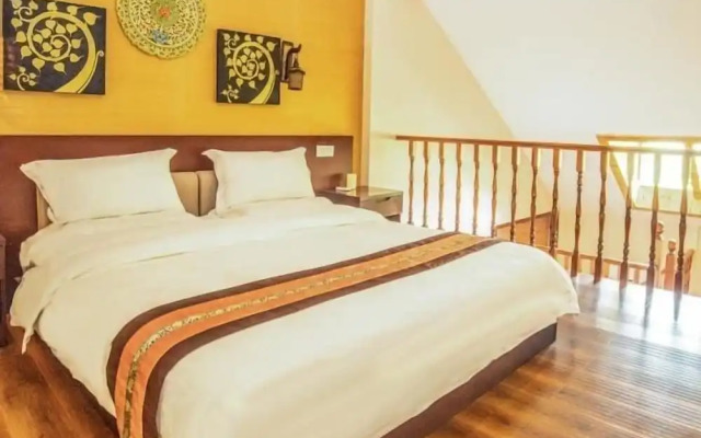 Floral Hotel Roaring Elephant